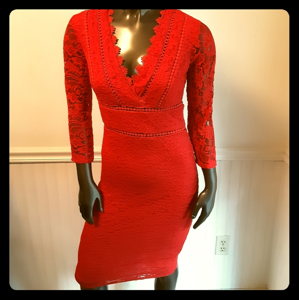 Premier Amour Lace Dress for VALENTINES